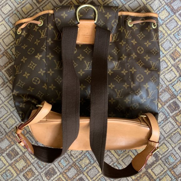 LOUIS VUITTON MONOGRAM CANVAS MONTSOURIS PM